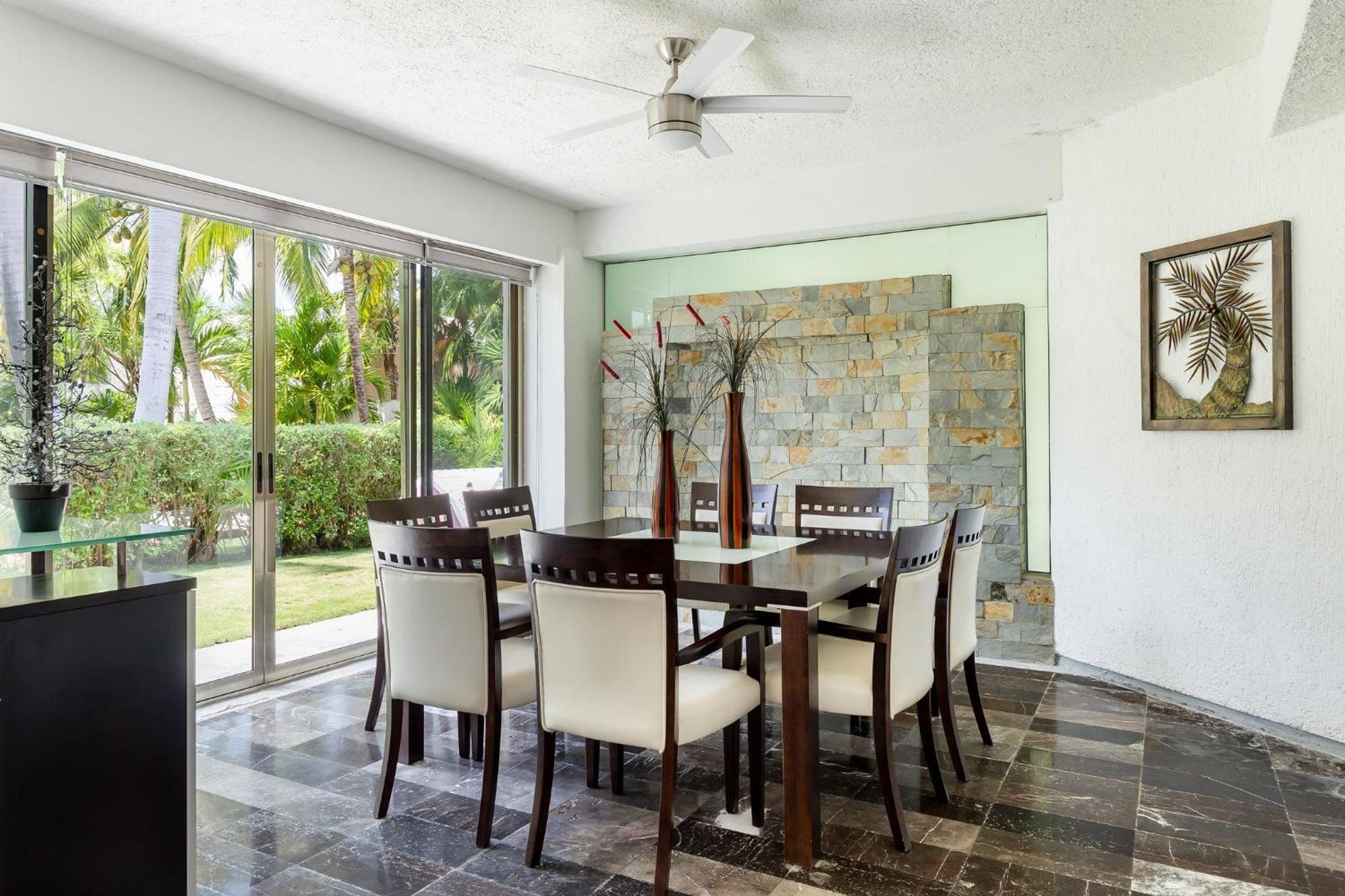 Large House - Walking To Beach - 10 Guests! Cancún Kültér fotó
