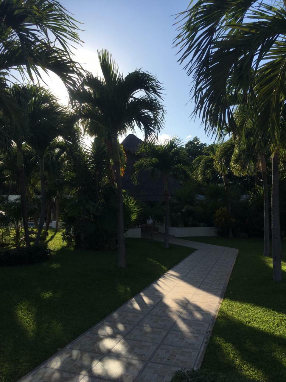 Large House - Walking To Beach - 10 Guests! Cancún Kültér fotó